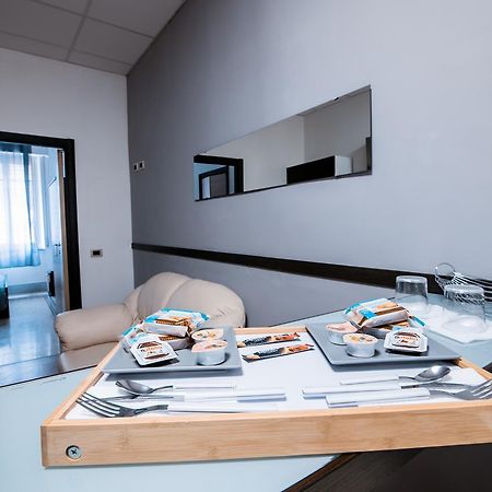 Maqueda Central Suites Palermo Ngoại thất bức ảnh