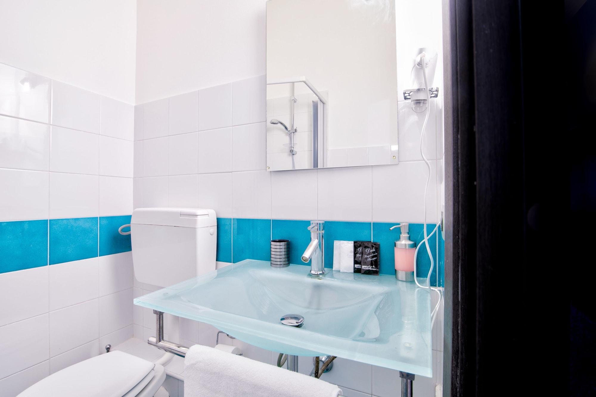 Maqueda Central Suites Palermo Ngoại thất bức ảnh